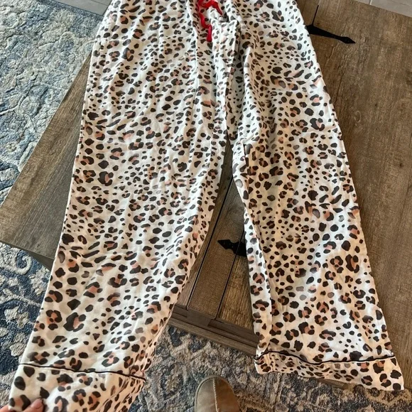 Victoria secret Leopard Print Pajamas